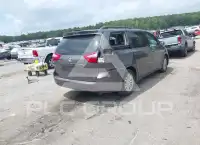 2015 Toyota SIENNA фото
