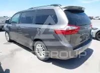 2015 Toyota SIENNA фото