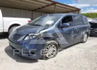 2015 Toyota SIENNA фото