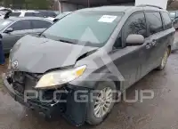 2015 Toyota SIENNA фото