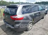 2015 Toyota SIENNA фото