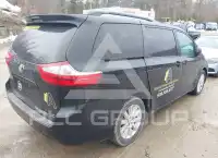 2015 Toyota SIENNA фото