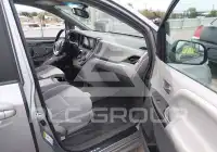 2015 Toyota SIENNA фото