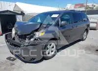 2015 Toyota SIENNA фото