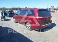 2015 Toyota SIENNA фото