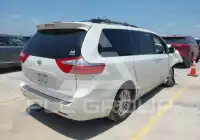 2015 Toyota SIENNA фото