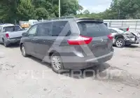 2015 Toyota SIENNA фото