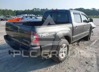 2015 Toyota TACOMA photo