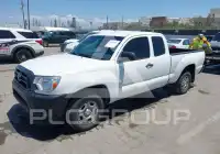 2015 Toyota TACOMA photo
