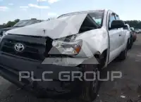 2015 Toyota TACOMA photo