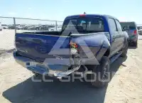 2015 Toyota TACOMA photo