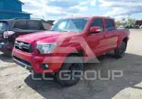 2015 Toyota TACOMA photo