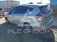 2015 Toyota PRIUS фото
