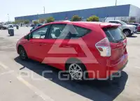 2015 Toyota PRIUS фото