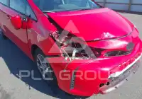 2015 Toyota PRIUS фото
