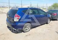 2015 Toyota PRIUS фото