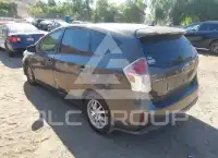 2015 Toyota PRIUS photo