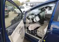 2015 Toyota PRIUS photo
