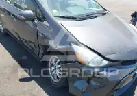 2015 Toyota PRIUS фото