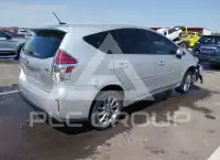 2015 Toyota PRIUS photo
