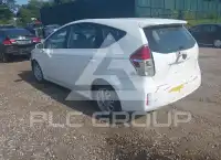 2015 Toyota PRIUS photo