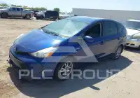 2015 Toyota PRIUS фото