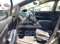 2015 Toyota PRIUS фото