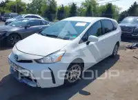 2015 Toyota PRIUS фото
