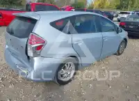 2015 Toyota PRIUS фото
