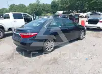 2015 Toyota CAMRY фото