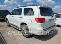 2015 Toyota SEQUOIA фото