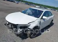 2015 Toyota CAMRY фото
