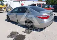 2015 Toyota CAMRY фото