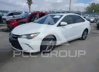 2015 Toyota CAMRY фото