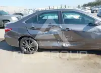 2015 Toyota CAMRY фото