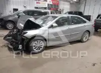 2015 Toyota CAMRY фото