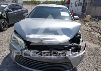2015 Toyota CAMRY фото