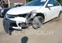 2015 Toyota CAMRY фото