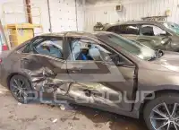 2015 Toyota CAMRY фото