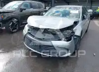 2015 Toyota CAMRY фото