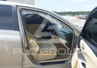 2015 Toyota CAMRY фото