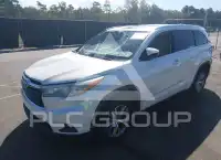 2015 Toyota Highlander photo