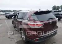 2015 Toyota Highlander photo