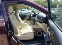2015 Toyota Highlander photo