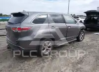 2015 Toyota Highlander photo