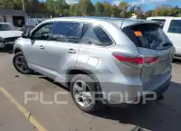 2015 Toyota Highlander фото