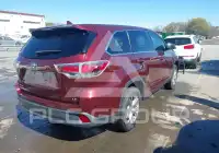 2015 Toyota Highlander фото