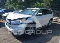 2015 Toyota Highlander фото