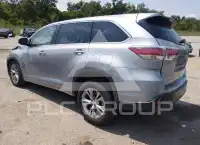 2015 Toyota Highlander photo