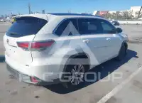 2015 Toyota Highlander фото